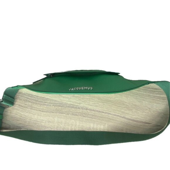 Jacquemus La Banane Meunier Bumbag Belt Bag Kelly Green Crossbody Silver Logo - Picture 14 of 15